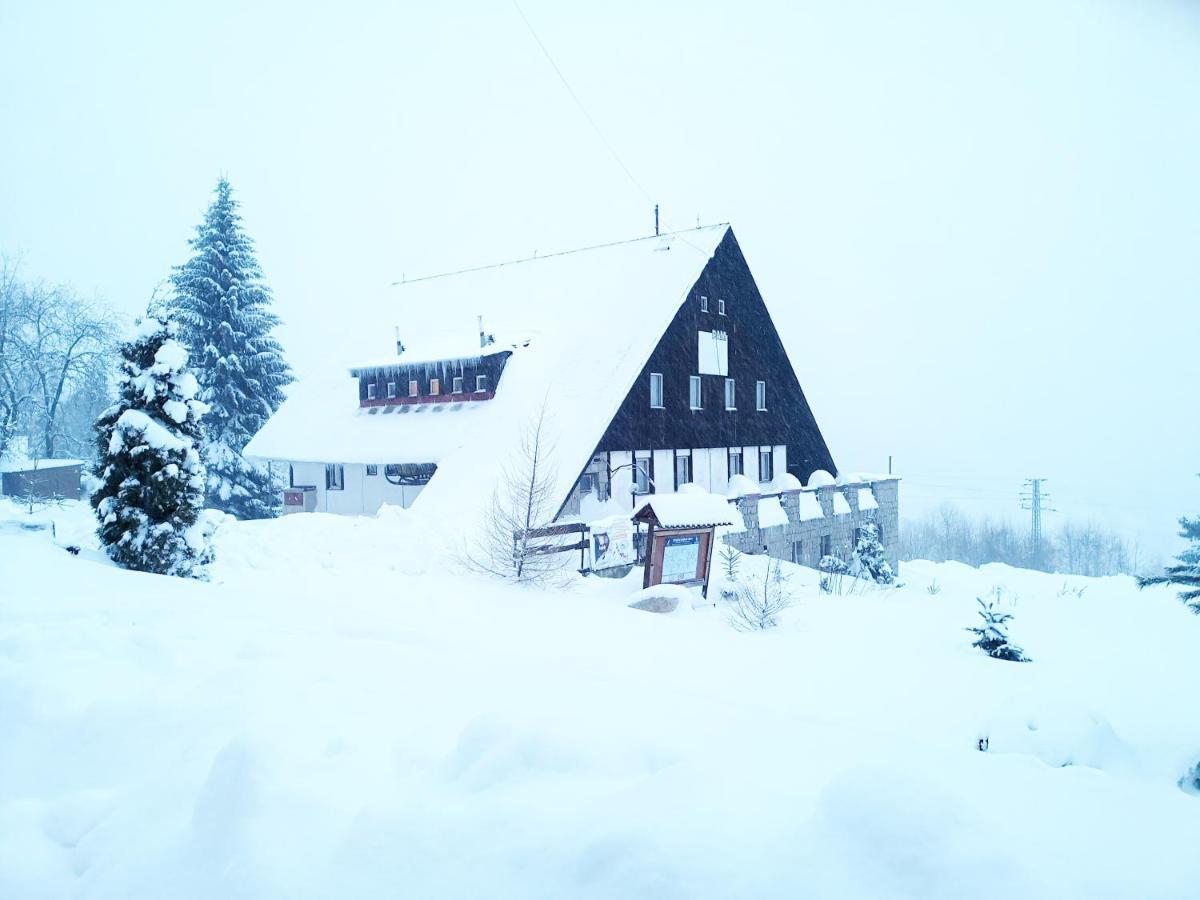 Bergzentrum Pam Jáchymov Exteriör bild